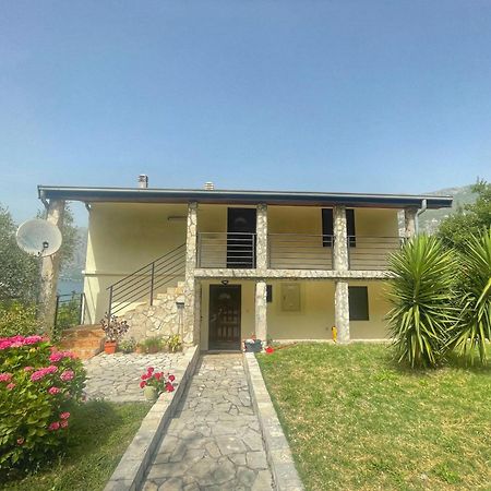 Apartments Krivokapic Prcanj With Bay View كوتور المظهر الخارجي الصورة