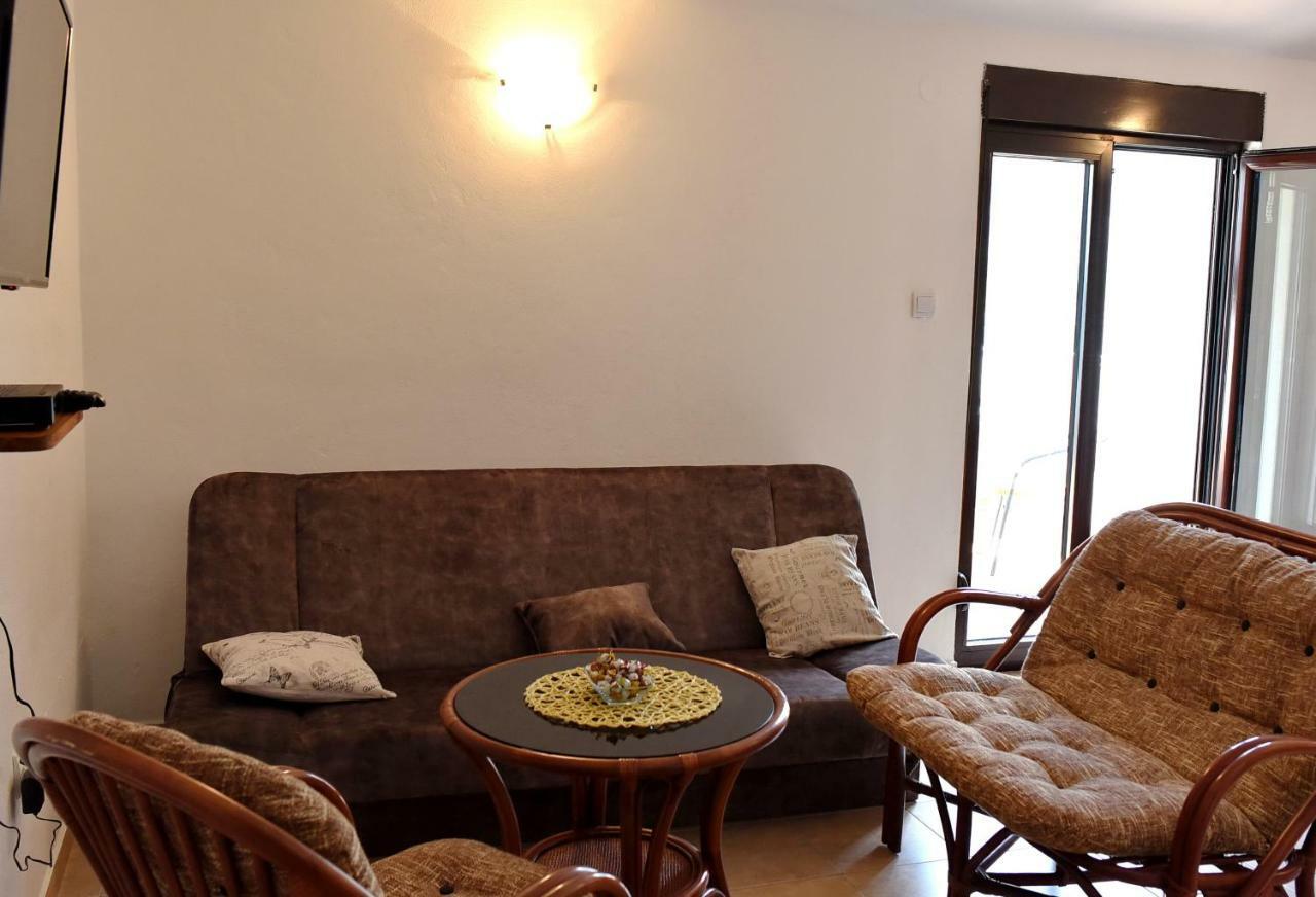 Apartments Krivokapic Prcanj With Bay View كوتور المظهر الخارجي الصورة